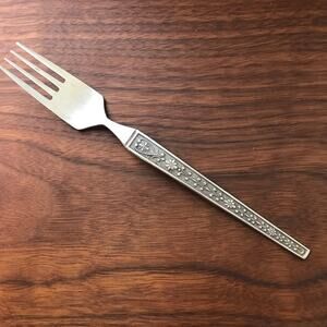 Riviera Cordova stainless flatware - single dinner fork 71/2" (plain back)